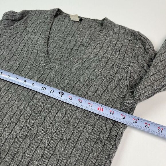 J Crew  Wool Cashmere Cable Knit Sweater Size L Gray Preppy Heritage Classic Y2K - Picture 7 of 9